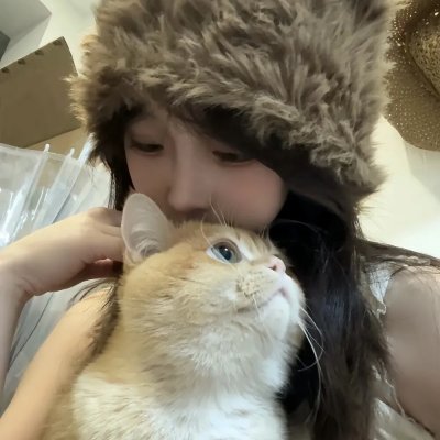 一样的月光下